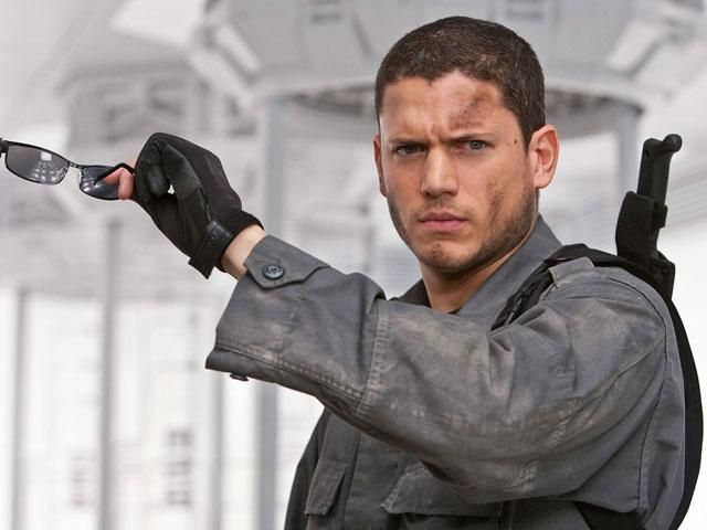 Зірка серіалу "Prison Break" на захист геїв бойкотує петербурзький кінофестиваль Зірка серіалу "Prison Break" на захист геїв бойкотує петербурзький кінофестиваль