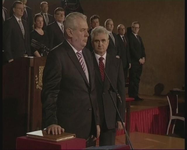 Президент Чехии 28 августа объявит о роспуске парламента