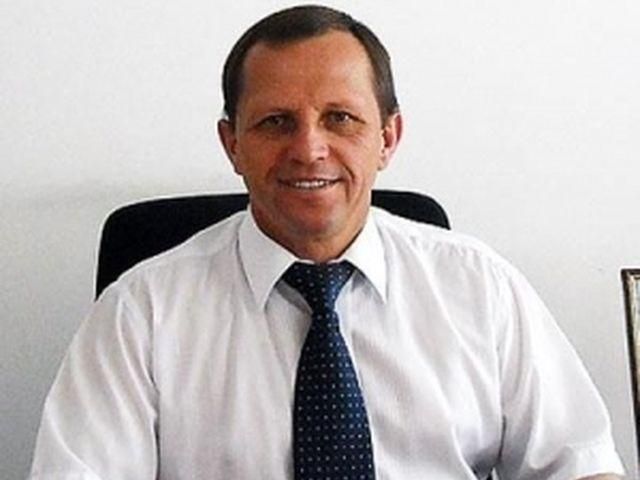 На Хмельниччині п'яний мер облаяв чоловіка, після чого переїхав його На Хмельниччині п'яний мер облаяв чоловіка, після чого переїхав його