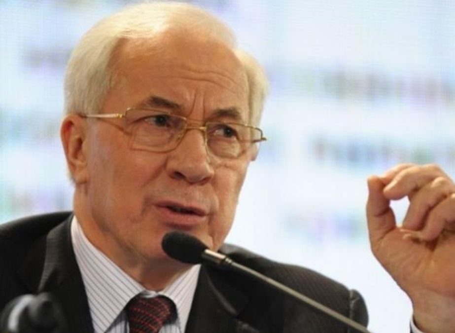 У Азарова уже думают о строительстве в Украине платных дорог У Азарова уже думают о строительстве в Украине платных дорог