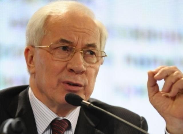 У Азарова уже думают о строительстве в Украине платных дорог У Азарова уже думают о строительстве в Украине платных дорог