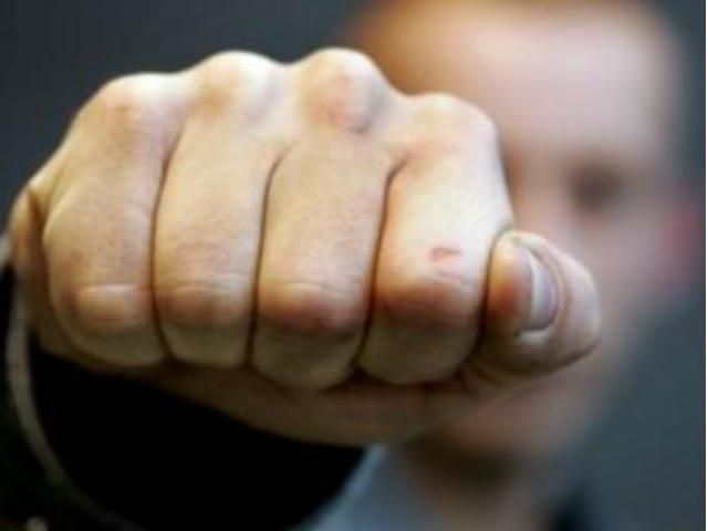 П'яний посол Узбекистану потрапив у ДТП і влаштував бійку П'яний посол Узбекистану потрапив у ДТП і влаштував бійку