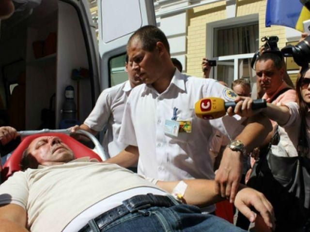 Поки Мельника шукають, його адвокати відпочивають Поки Мельника шукають, його адвокати відпочивають