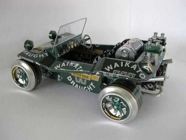 Невероятные автомобили из бутылок из-под пива Невероятные автомобили из бутылок из-под пива