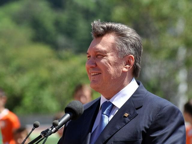 Янукович пояснив, чому при владі так багато його земляків Янукович пояснив, чому при владі так багато його земляків