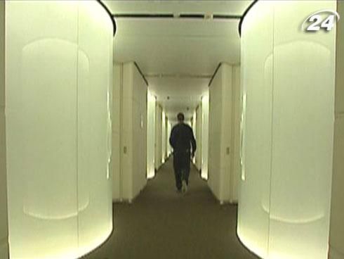 Puerta America - итальянский эксперимент на тему "Механического апельсина" Puerta America - итальянский эксперимент на тему "Механического апельсина"