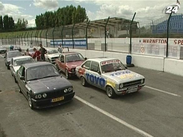 Toyo Tires King: 60 оттюнингованных авто на трассе Европы Toyo Tires King: 60 оттюнингованных авто на трассе Европы