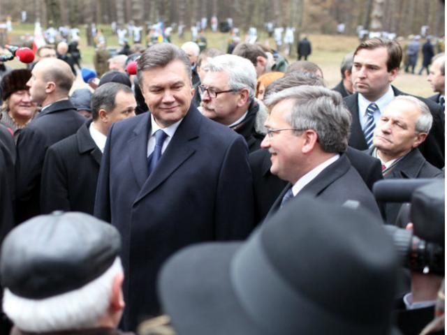 Янукович и Коморовский договорились встретиться в Нью-Йорке Янукович и Коморовский договорились встретиться в Нью-Йорке