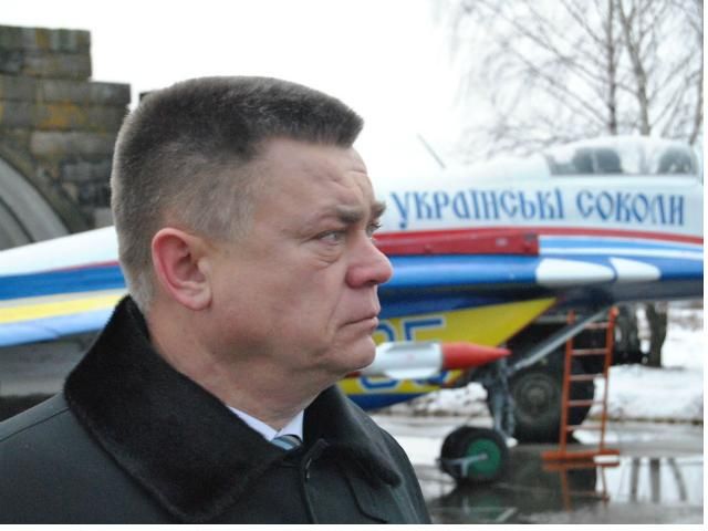 Зарплати військовим збільшать у два рази, - Лебедєв Зарплати військовим збільшать у два рази, - Лебедєв