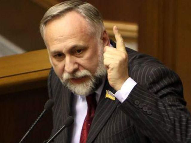 Кармазін готує нові позови щодо позбавлення нардепів мандатів Кармазін готує нові позови щодо позбавлення нардепів мандатів