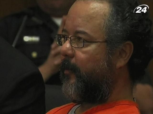 "Кливлендского маньяка" нашли мертвым в тюремной камере "Кливлендского маньяка" нашли мертвым в тюремной камере