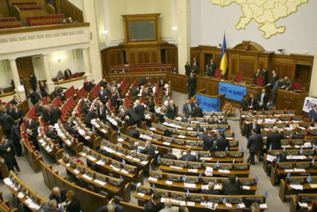 Регионалы ослушались Янукович: не все голосовали за евроинтеграционные законы