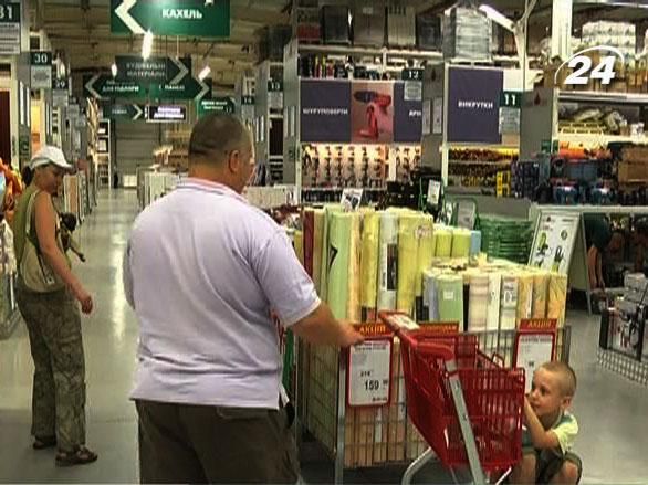 Влітку українці не тільки відпочивають, але й роблять ремонти Влітку українці не тільки відпочивають, але й роблять ремонти