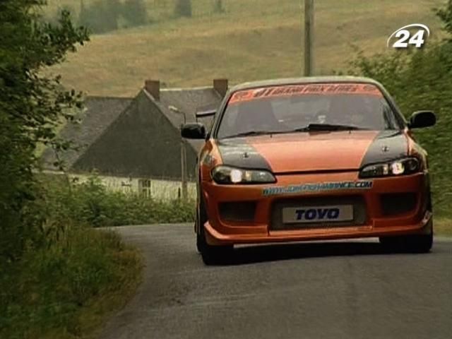 Nissan 200 SX: Усовершенствованный специально для дрифта Nissan 200 SX: Усовершенствованный специально для дрифта