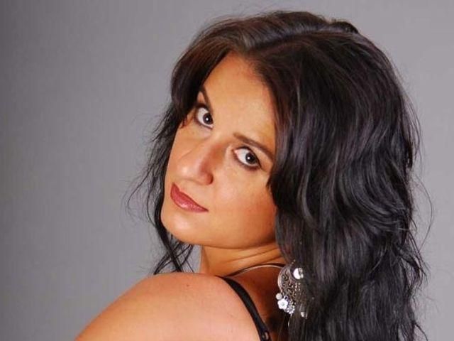 Появилось видео "майонезной атаки" на оперную диву Абдуллину Появилось видео "майонезной атаки" на оперную диву Абдуллину