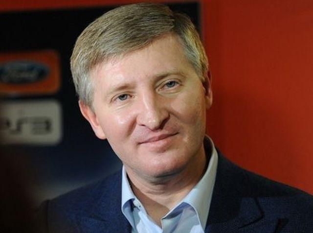 Компания Ахметова одолжила у российского банка 5,35 млрд рублей Компания Ахметова одолжила у российского банка 5,35 млрд рублей