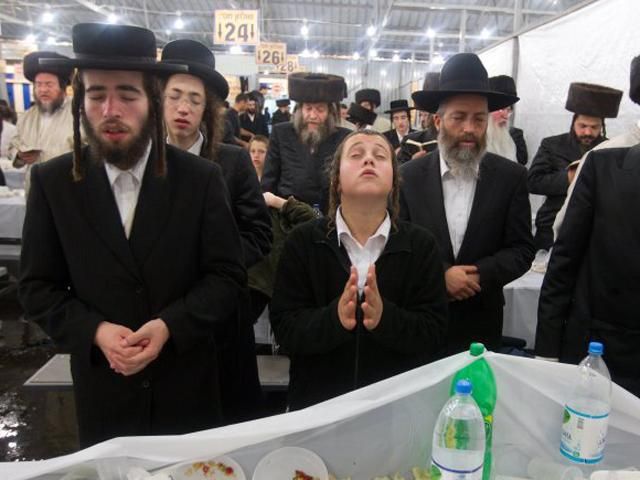 Почти все хасиды покинули Умань Почти все хасиды покинули Умань