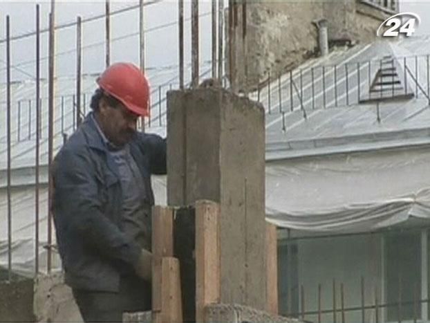 Россияне не любят мигрантов, - социологи Россияне не любят мигрантов, - социологи