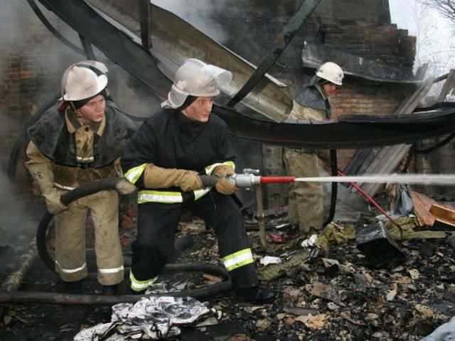 В Полтаве горел рынок В Полтаве горел рынок