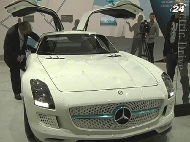 У Франкфурті розпочався 65-й ювілейний автосалон У Франкфурті розпочався 65-й ювілейний автосалон