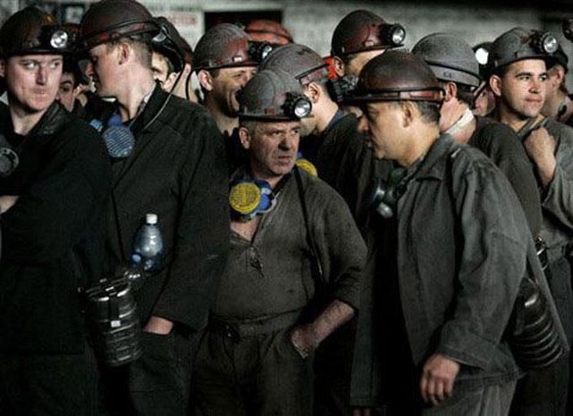 На шахті у Луганську евакуювали 200 гірників