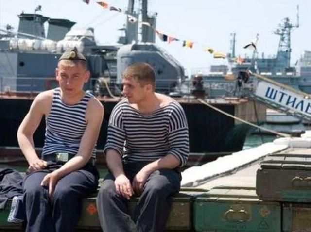 У Криму Чорноморський флот Росії відкрив стриптиз-клуб у військовій частині 