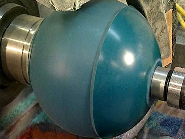 Как создают идеальный шар для боулинга Как создают идеальный шар для боулинга