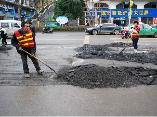 Китайці зголосилися будувати кільцеву дорогу навколо Києва 