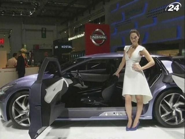 На Франкфуртском автосалоне состоялся показ концепткаров На Франкфуртском автосалоне состоялся показ концепткаров