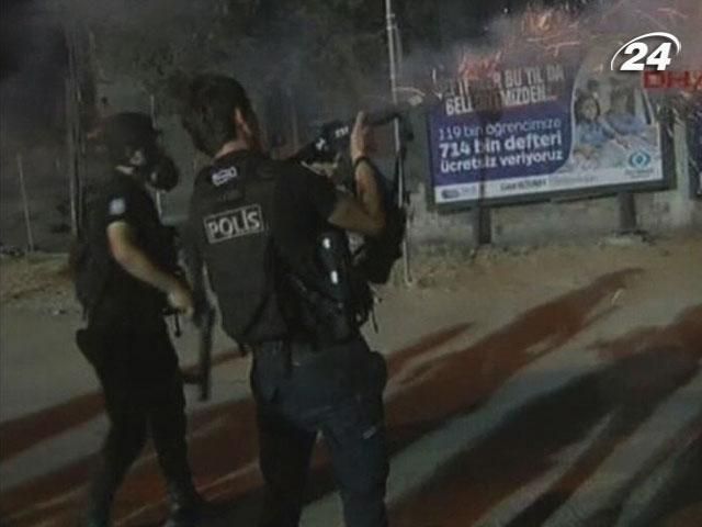 Турции продолжаются ночные протесты недовольных