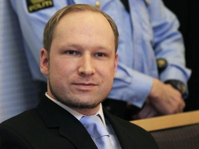 Руководство университета не против, чтобы в их вузе учился Брейвик Руководство университета не против, чтобы в их вузе учился Брейвик