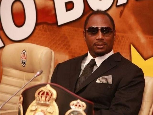 Формен та Льюіс приїдуть на бій Кличко-Повєткін Формен та Льюіс приїдуть на бій Кличко-Повєткін