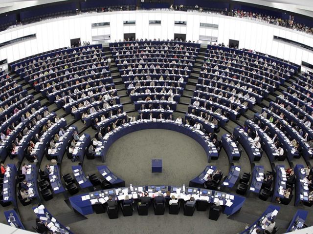 Резолюция ЕС означает, что Украине необходимо усилить подготовку к саммиту, - УДАР