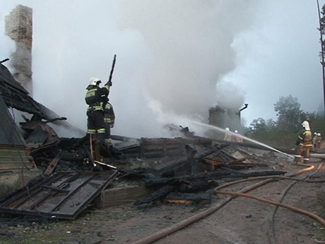 33 тіла вже знайшли на згарищі російської психлікарні 33 тіла вже знайшли на згарищі російської психлікарні