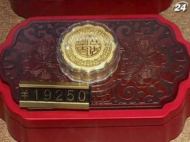 В Китае подкупить чиновника можно дорогими сладостями В Китае подкупить чиновника можно дорогими сладостями