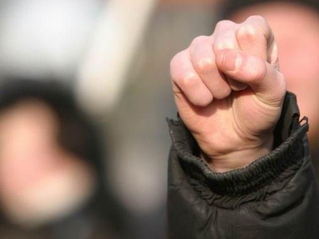 На Одещині учні мало не до смерті побили чоловіка На Одещині учні мало не до смерті побили чоловіка