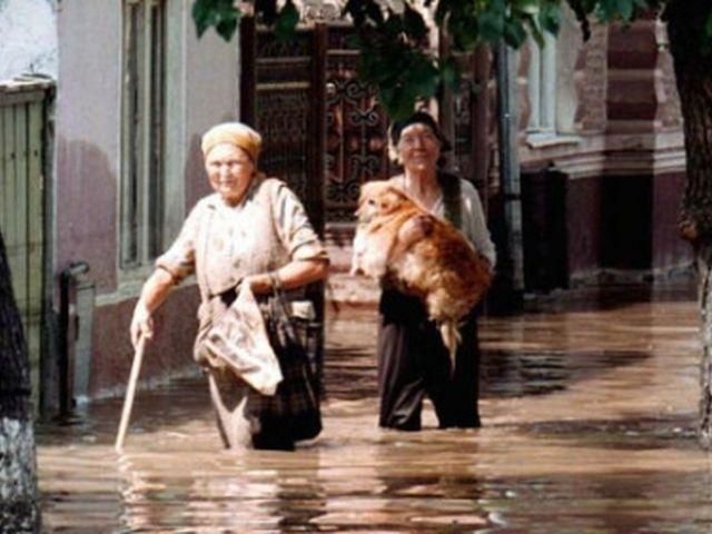 Румынию затопило: почти 4 тысячи человек эвакуированы