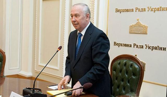 Рыбак по просьбе Кабмина вернул ему бюджет-2014 Рыбак по просьбе Кабмина вернул ему бюджет-2014