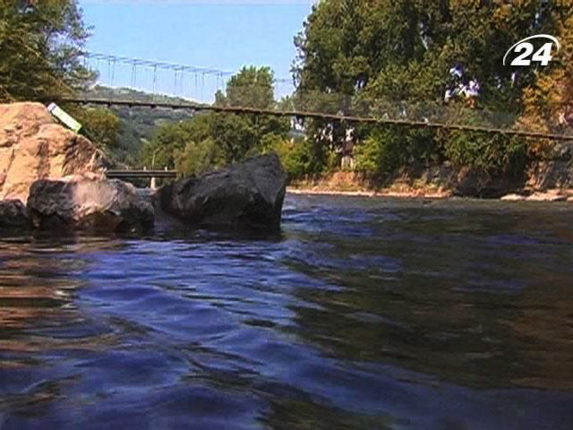 У річках Західної України може підвищитись рівень води У річках Західної України може підвищитись рівень води