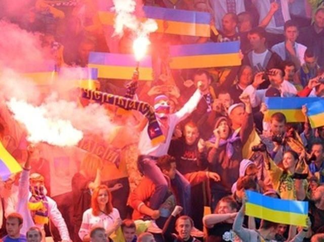 Матч збірної України проти Польщі може пройти без вболівальників Матч збірної України проти Польщі може пройти без вболівальників