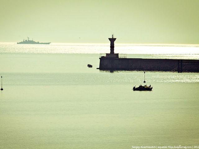 Екіпаж турецького судна 6 годин тримав у полоні інспекторів з Севастополя Екіпаж турецького судна 6 годин тримав у полоні інспекторів з Севастополя