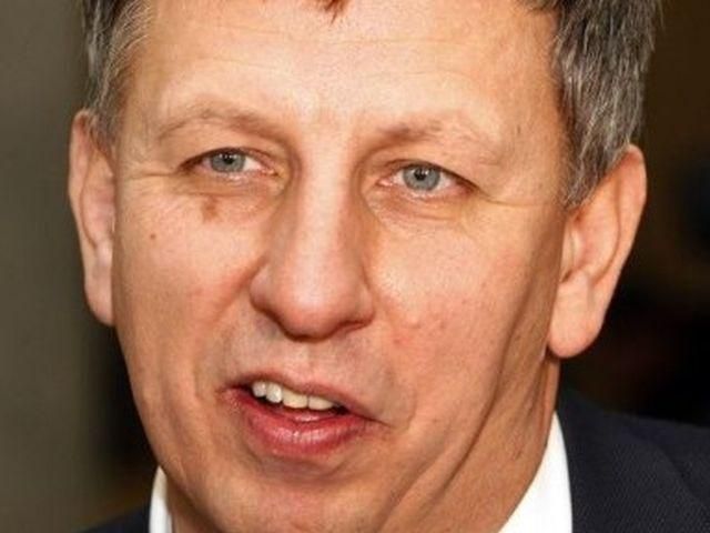 Регіонал пропонує змінити кількість депутатських груп Регіонал пропонує змінити кількість депутатських груп