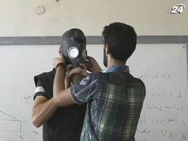 У Сирії навчають, як рятуватися від хімічних атак