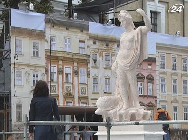 В Киеве разместили львовские улочки В Киеве разместили львовские улочки