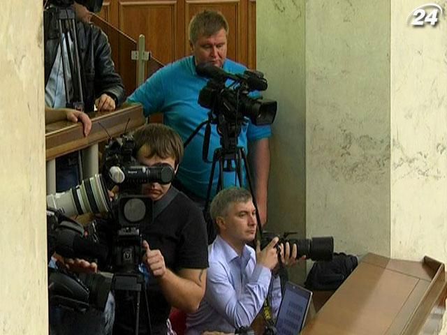 Регіонали пожалілися Рибаку на фотографів Регіонали пожалілися Рибаку на фотографів