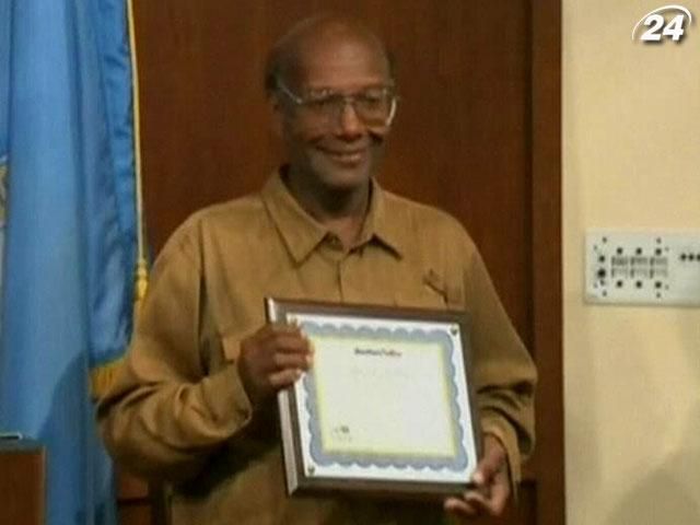 Американцы собирают бостонскому бомжу на дом Американцы собирают бостонскому бомжу на дом