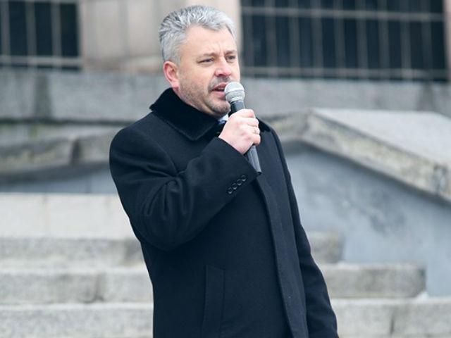 У Києві пограбували нардепа-свободівця У Києві пограбували нардепа-свободівця