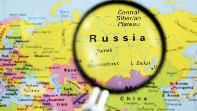 Росія заперечує, що тисне на Україну Росія заперечує, що тисне на Україну