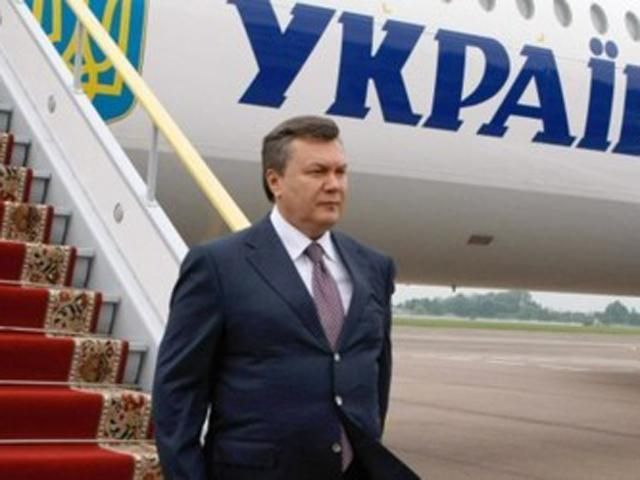 Янукович летить у Нью-Йорк