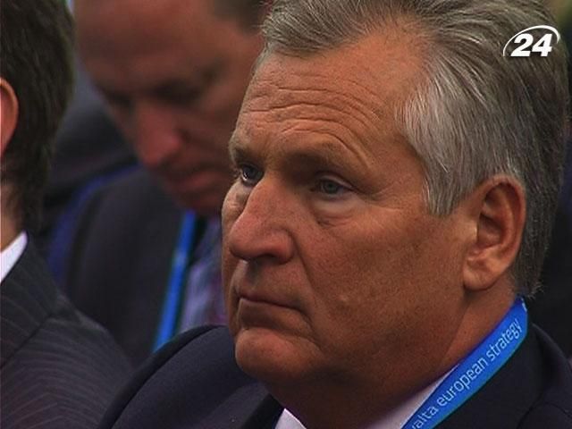 Тимошенко мають дозволити лікування за кордоном, - Кваснєвський Тимошенко мають дозволити лікування за кордоном, - Кваснєвський